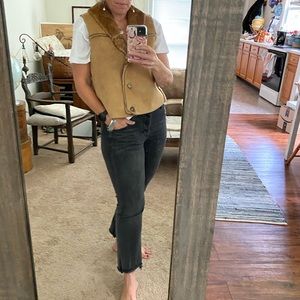 Vest. Faux fur. Size medium